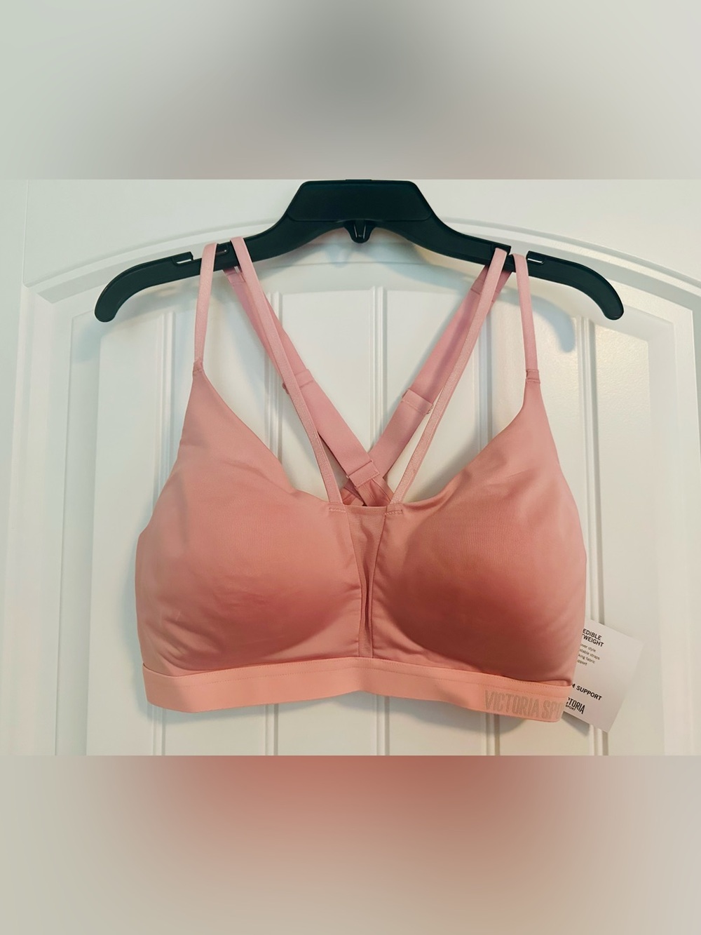 NEW VS The Incredible Lightweight by Plunge Strappy Sports Bra 36C Pink Lily
